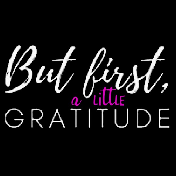 🦋🩷 I’M LIVE RIGHT NOW, LUV! SHARING YOURS & MINES!! 🩷🦋 - Picture 4 of 17